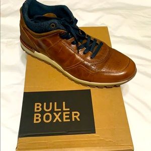 Bull Boxer leather shoes